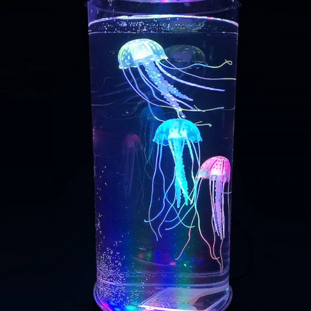 Aquarium-style LED kids jellyfish lamp with lifelike jellyfish movements